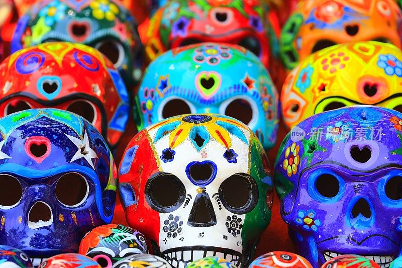 Día de Muertos:墨西哥卡拉维拉斯，头骨图案，墨西哥城文化